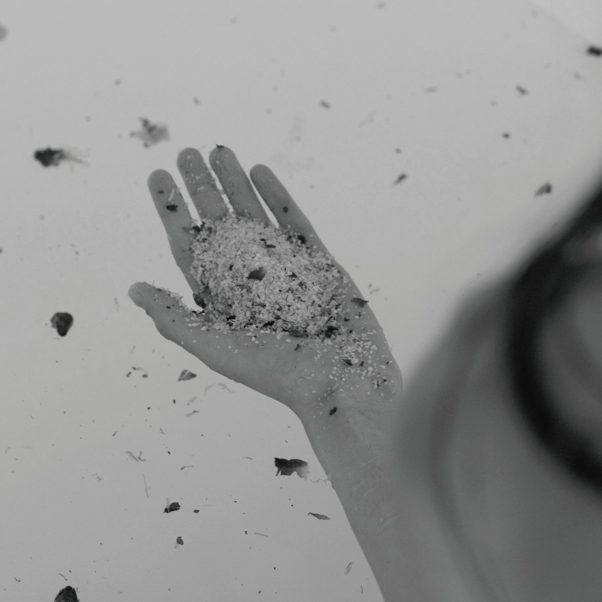 The ReSaltZ Aroma Bath Salt is poured into the palm.